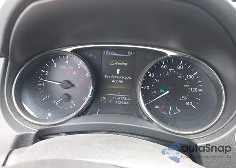 2016 Nissan Rogue Sl z USA, uszkodzony, nr VIN JN8AT2MV9GW132361